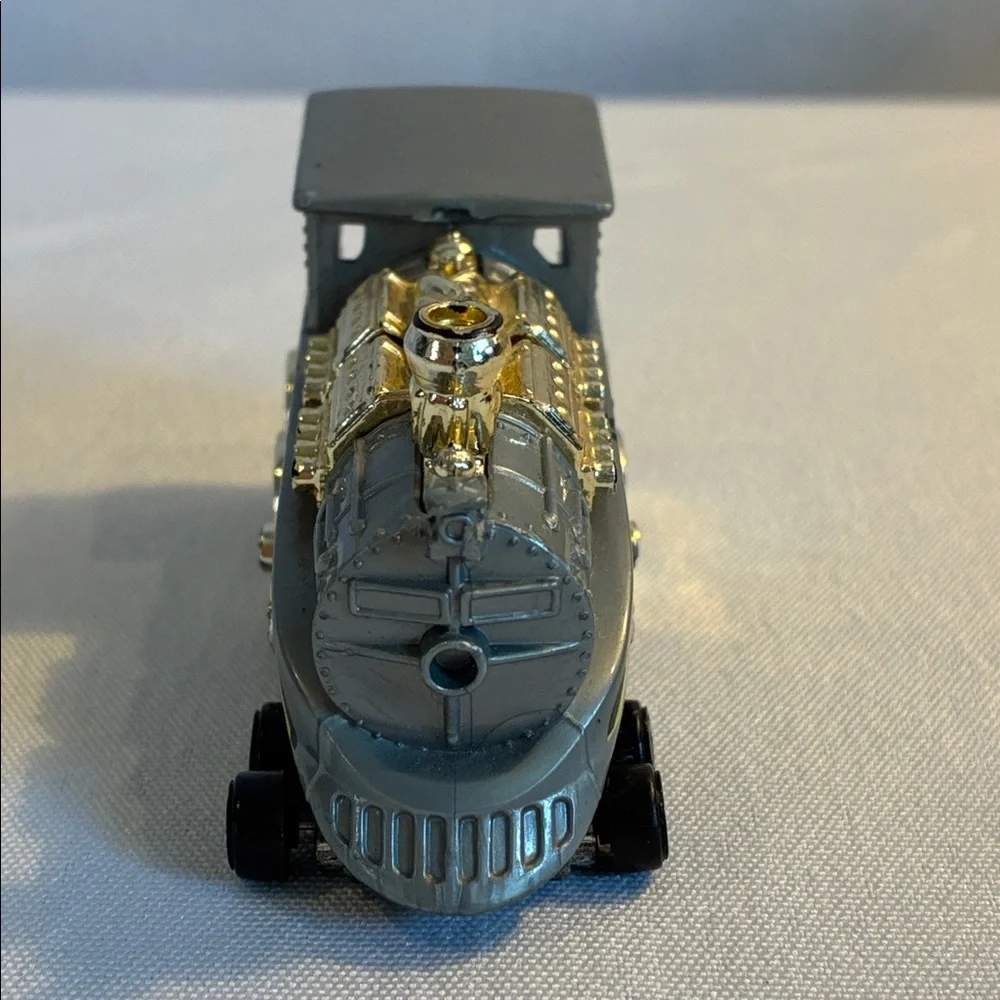 Vintage Mattel Hot Wheels 1995 Rail Rodder toy train engine 5 Collectible